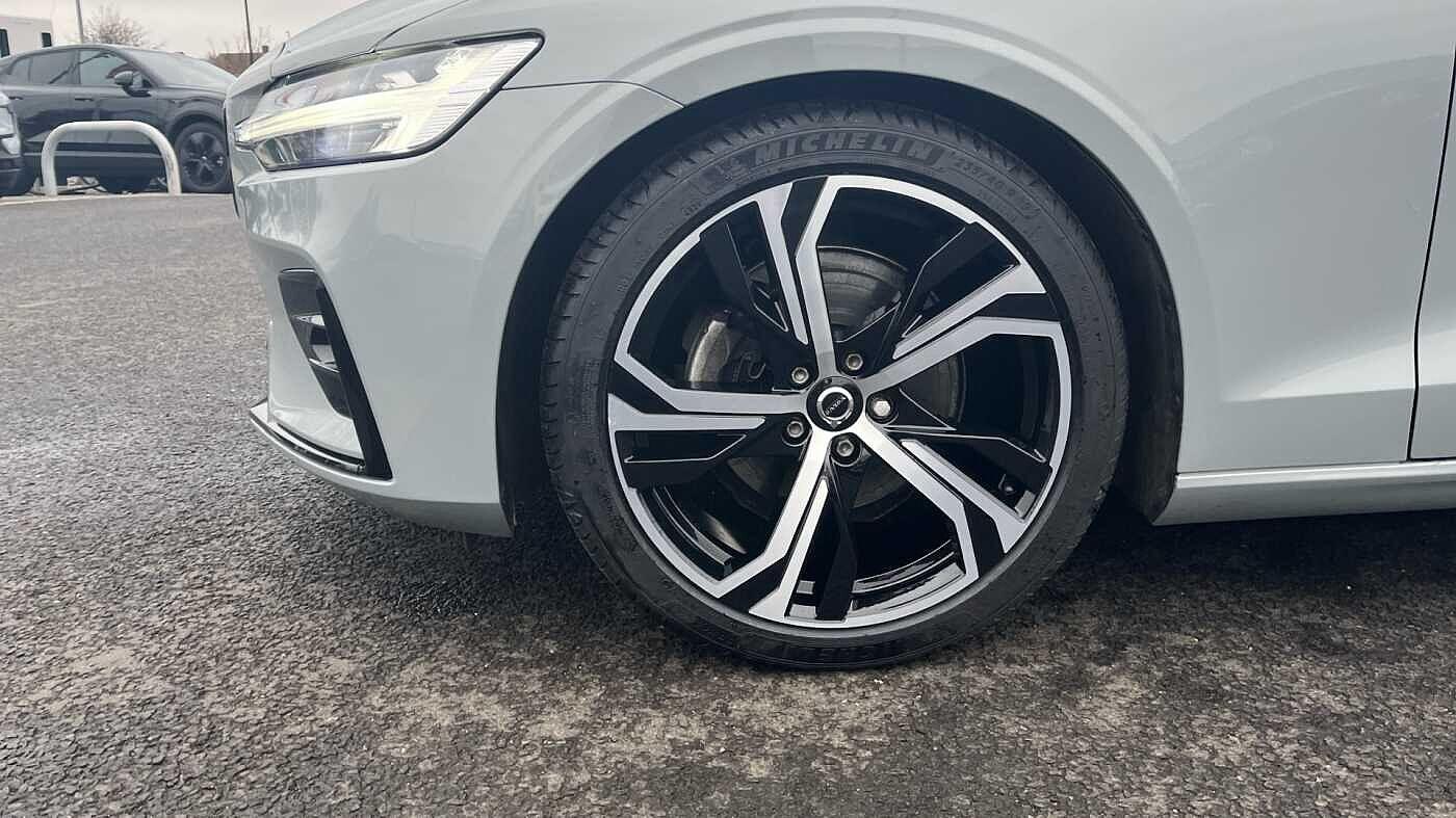 Used Volvo V60 2025 for sale - 77344464: Photo 45