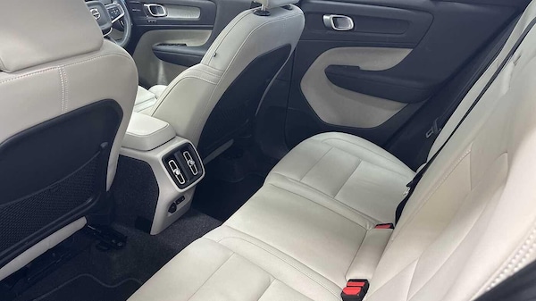 Used Volvo XC40 2024 for sale - 76239988: Photo 13