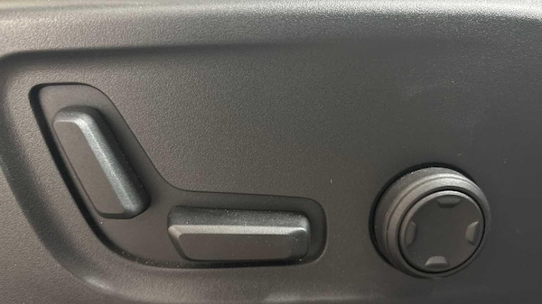 Used Volvo XC40 2024 for sale - 76239988: Photo 28