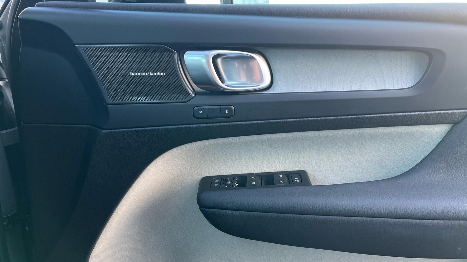 Used Volvo XC40 2024 for sale - 76239988: Photo 29