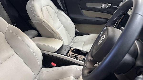 Used Volvo XC40 2024 for sale - 76239988: Photo 29