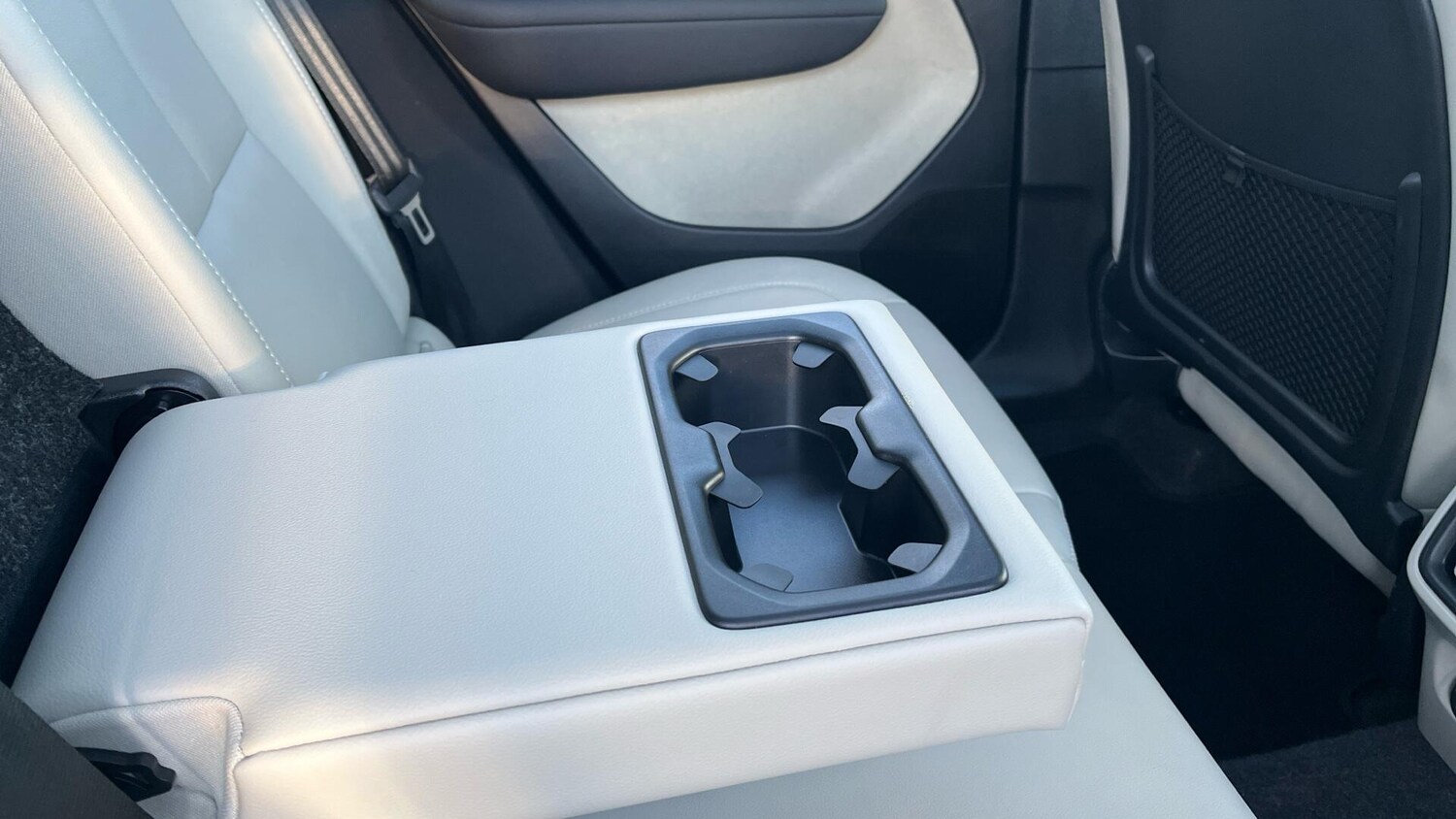 Used Volvo XC40 2024 for sale - 76239988: Photo 34