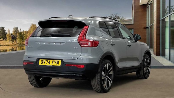 Used Volvo XC40 2024 for sale - 76239988: Photo 3