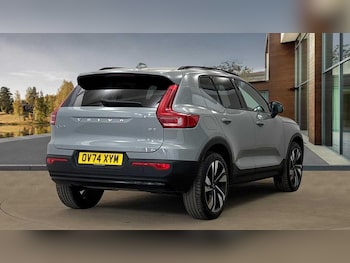 Used Volvo XC40 2024 for sale - 76239988: Photo 3