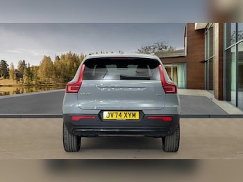 Used Volvo XC40 2024 for sale - 76239988: Photo 4