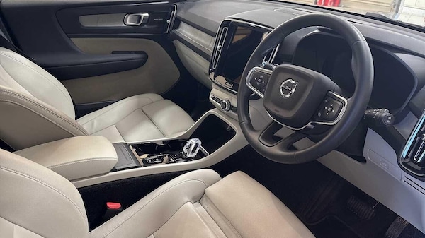 Used Volvo XC40 2024 for sale - 76239988: Photo 9