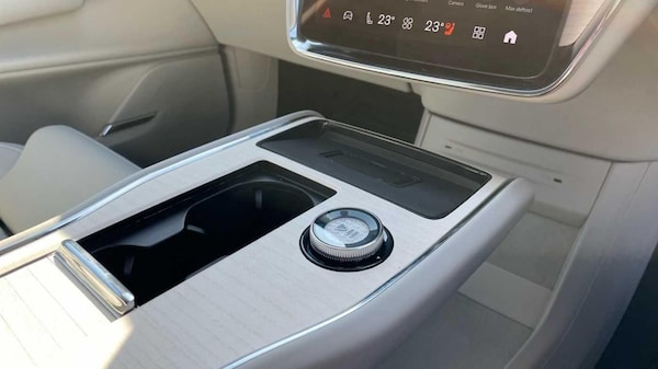 Used Volvo EX90 2024 for sale - 74585483: Photo 55