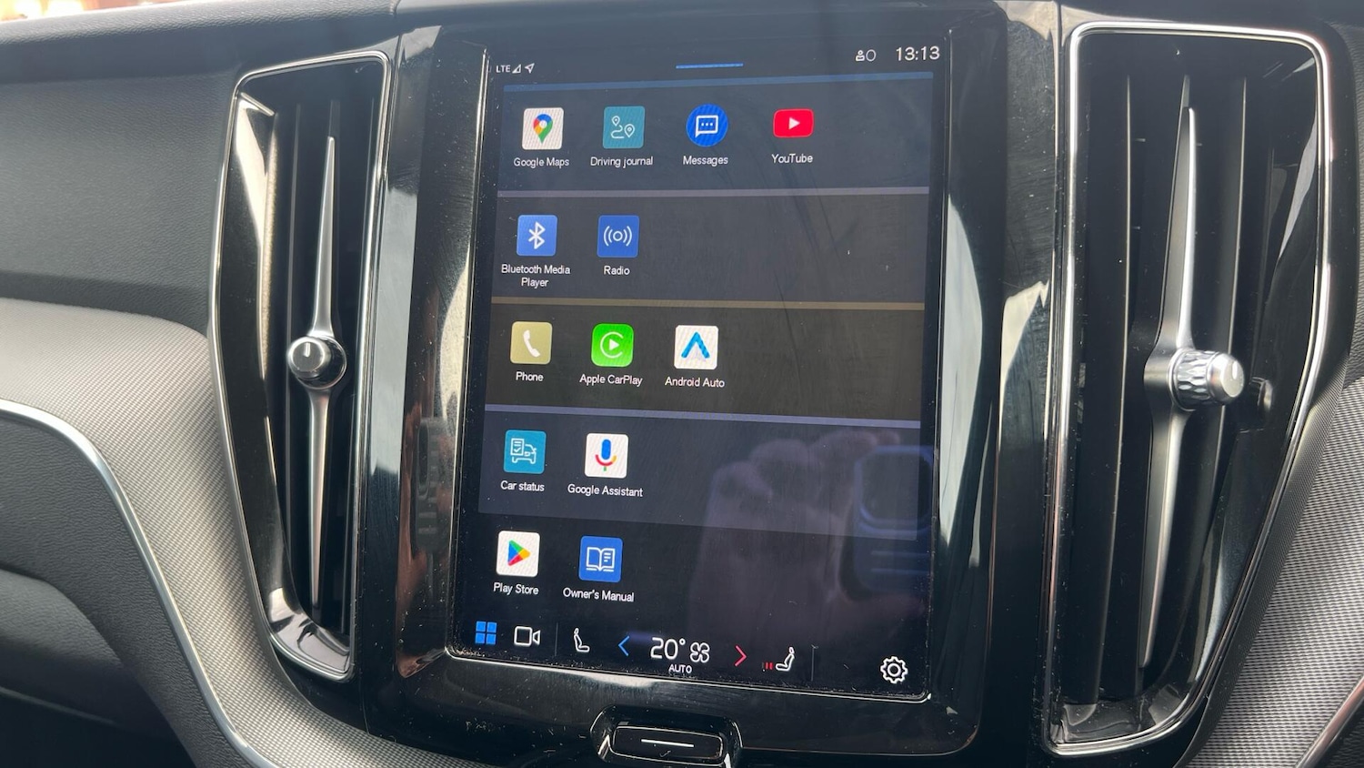 Used Volvo XC60 2023 for sale - 77598102: Photo 17