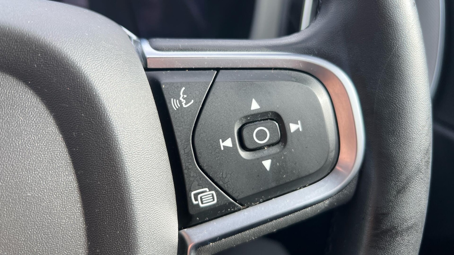 Used Volvo XC60 2023 for sale - 77598102: Photo 22