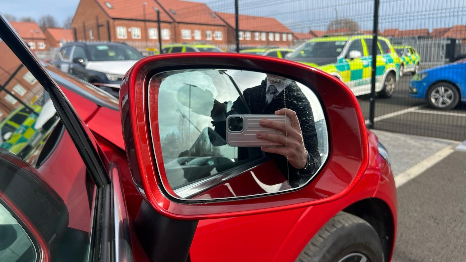 Used Volvo XC60 2023 for sale - 77598102: Photo 32