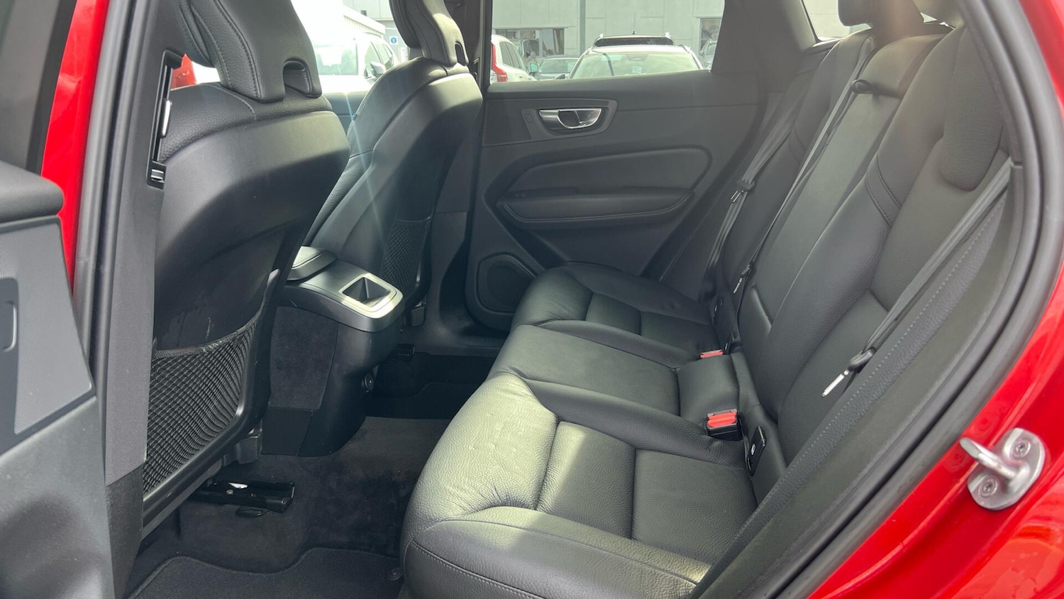 Used Volvo XC60 2023 for sale - 77598102: Photo 33