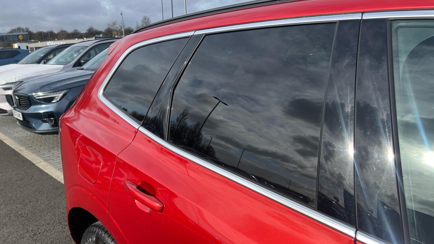 Used Volvo XC60 2023 for sale - 77598102: Photo 40