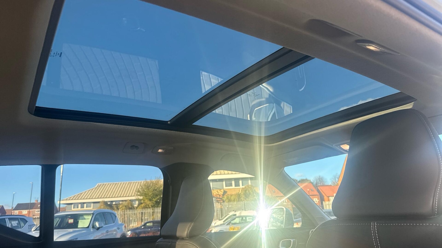 Used Volvo XC40 2025 for sale - 76666881: Photo 29