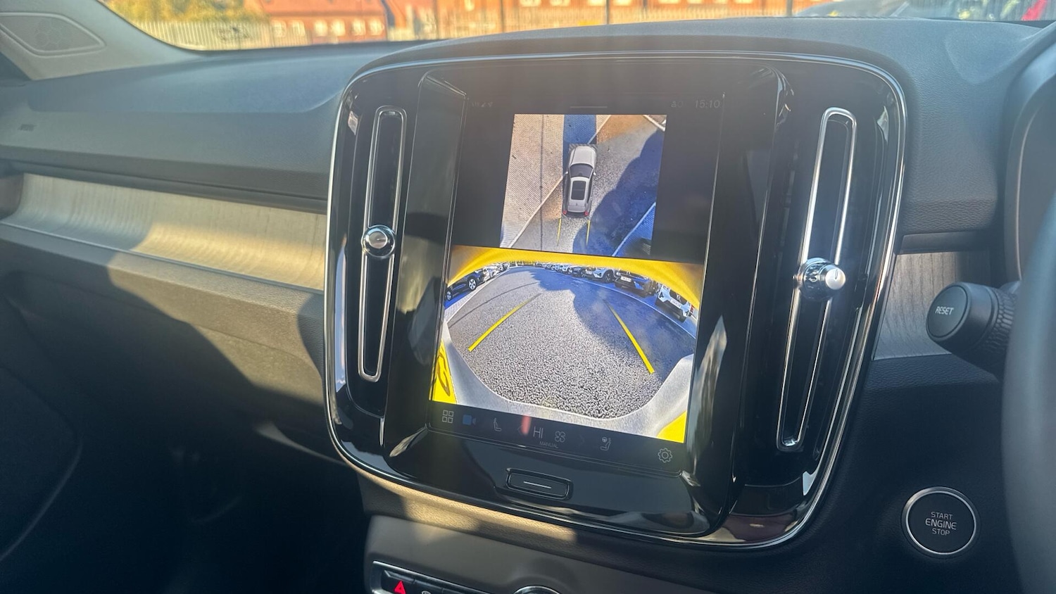 Used Volvo XC40 2025 for sale - 76666881: Photo 33