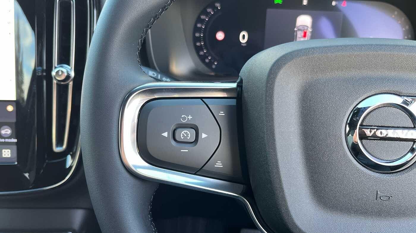 Used Volvo XC40 2025 for sale - 76592674: Photo 18