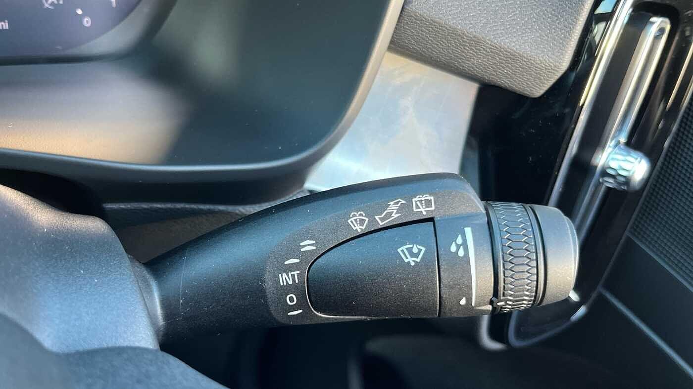 Used Volvo XC40 2025 for sale - 76592674: Photo 20