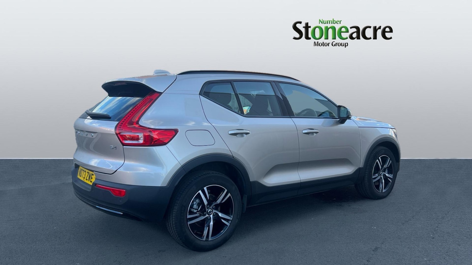 Used Volvo XC40 2023 for sale - 76247627: Photo 2