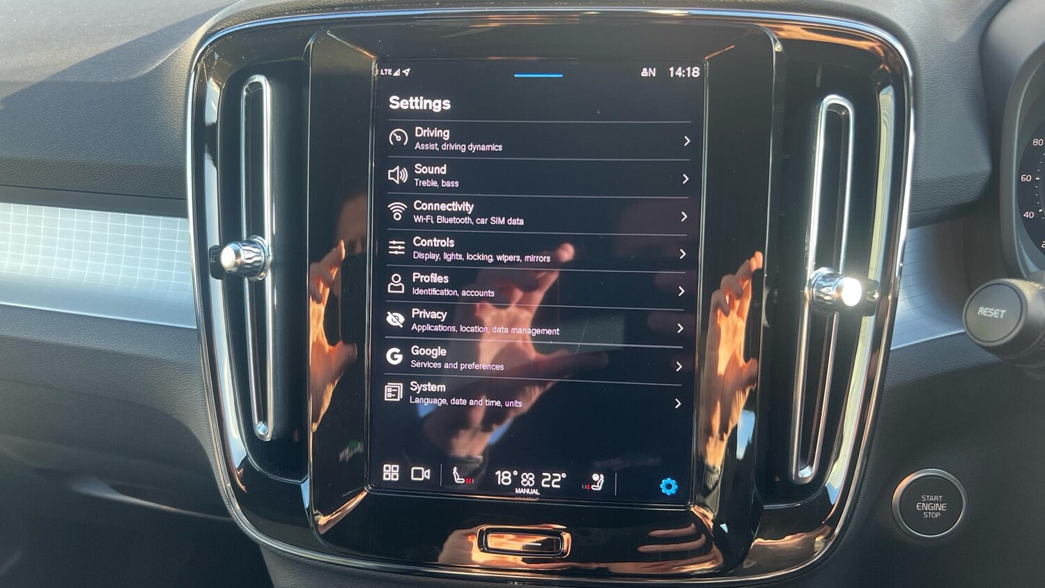 Used Volvo XC40 2023 for sale - 76247627: Photo 47