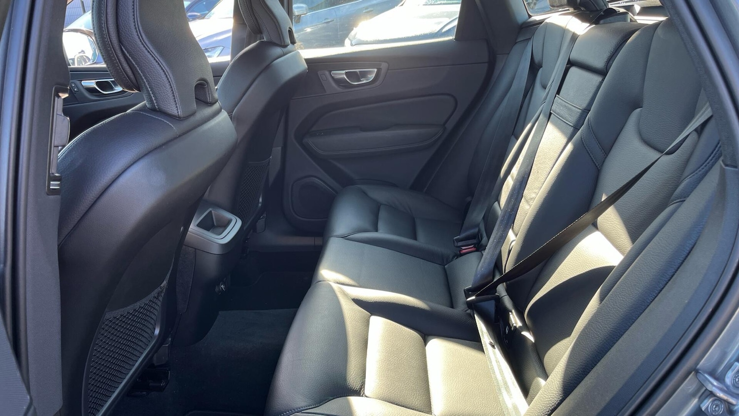 Used Volvo XC60 2020 for sale - 75990459: Photo 30