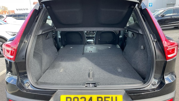 Used Volvo XC40 2024 for sale - 74394694: Photo 17
