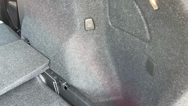 Used Volvo XC40 2024 for sale - 74394694: Photo 42