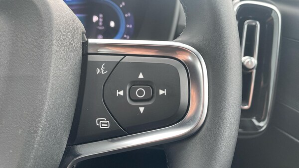 Used Volvo XC40 2023 for sale - 76072718: Photo 20