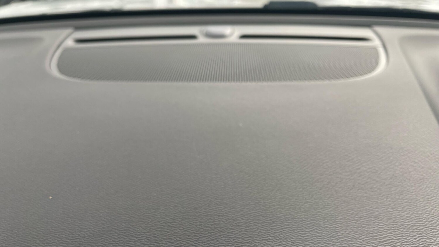 Used Volvo XC40 2023 for sale - 76072718: Photo 23