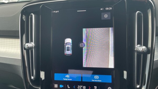 Used Volvo XC40 2023 for sale - 76072718: Photo 41