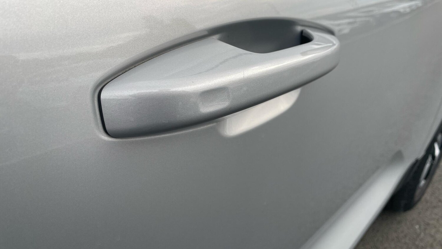 Used Volvo XC40 2023 for sale - 76072718: Photo 63