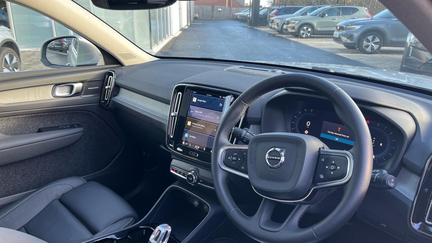 Used Volvo XC40 for sale - 77237578: Photo 4