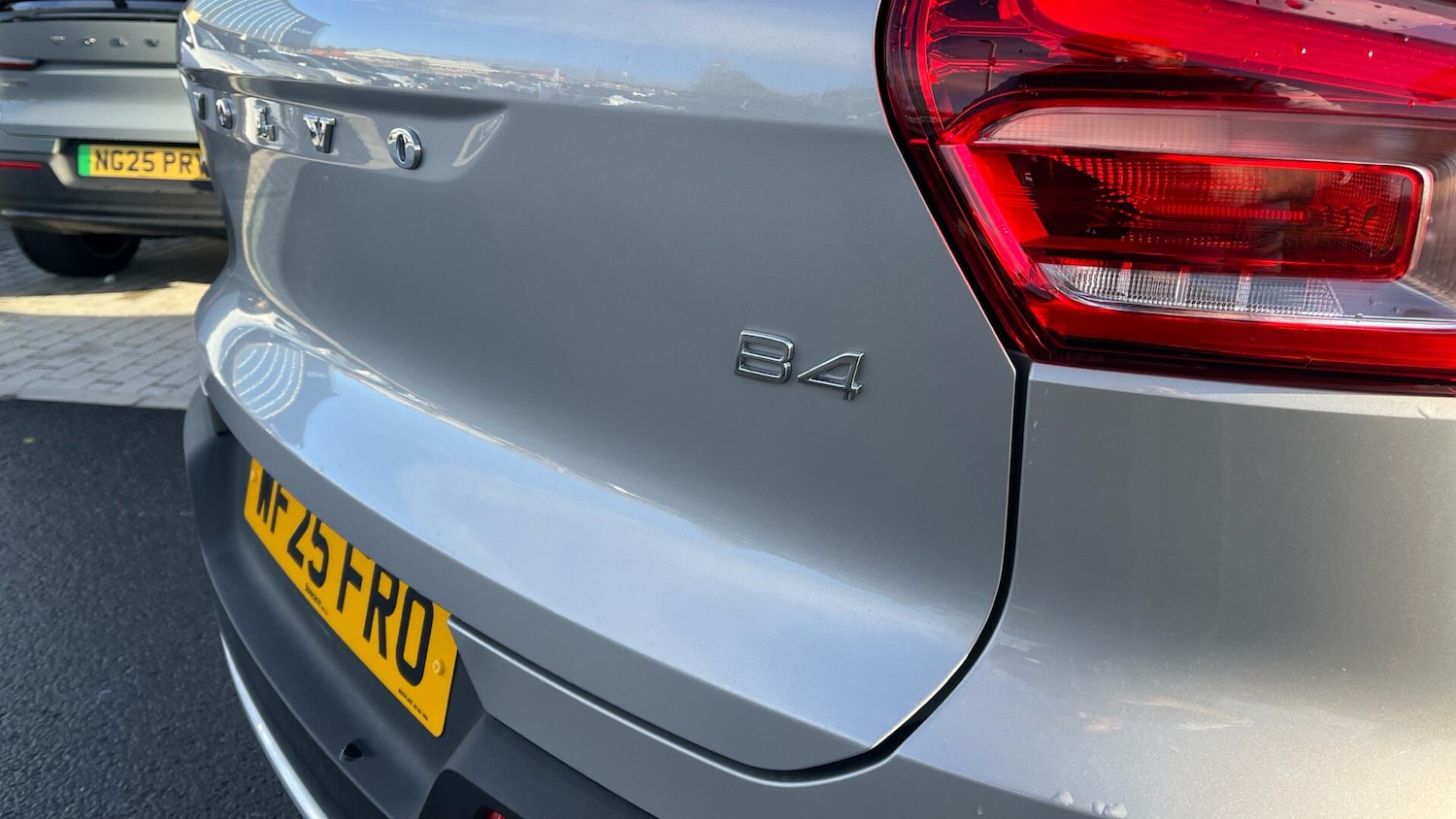 Used Volvo XC40 for sale - 77237578: Photo 47