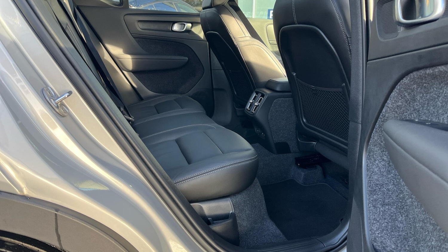 Used Volvo XC40 for sale - 77237578: Photo 6