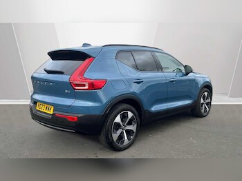 Used Volvo XC40 2023 for sale - 76073091: Photo