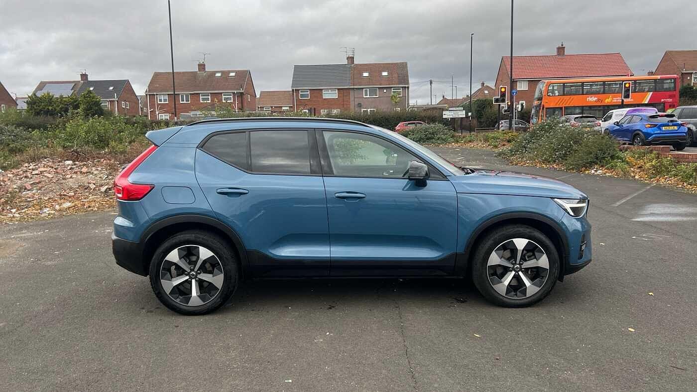 Used Volvo XC40 2023 for sale - 76073091: Photo 41