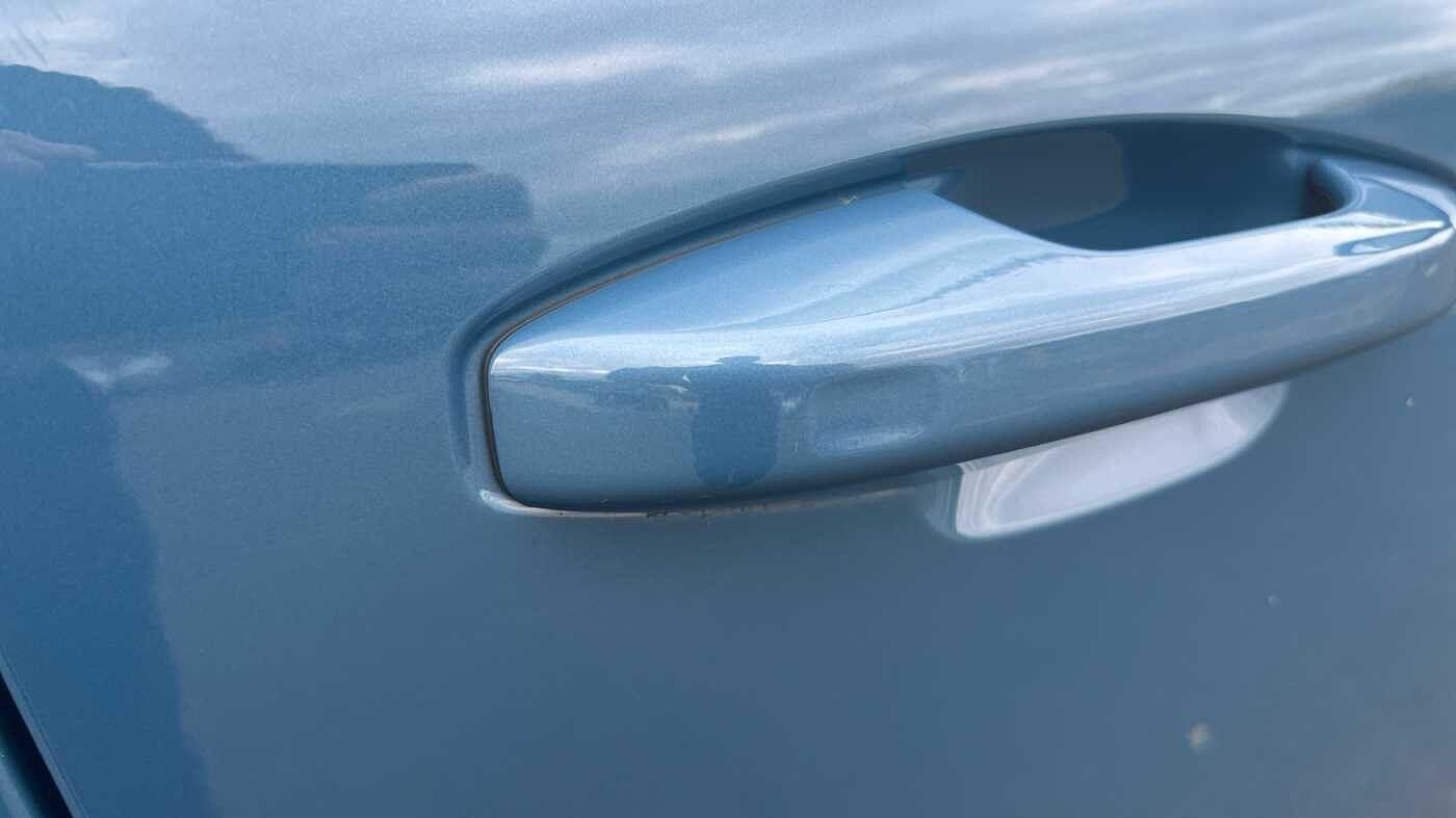 Used Volvo XC40 2023 for sale - 76073091: Photo 43