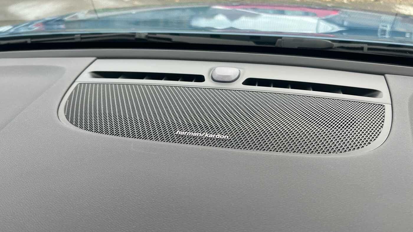 Used Volvo XC40 2023 for sale - 76073091: Photo 51