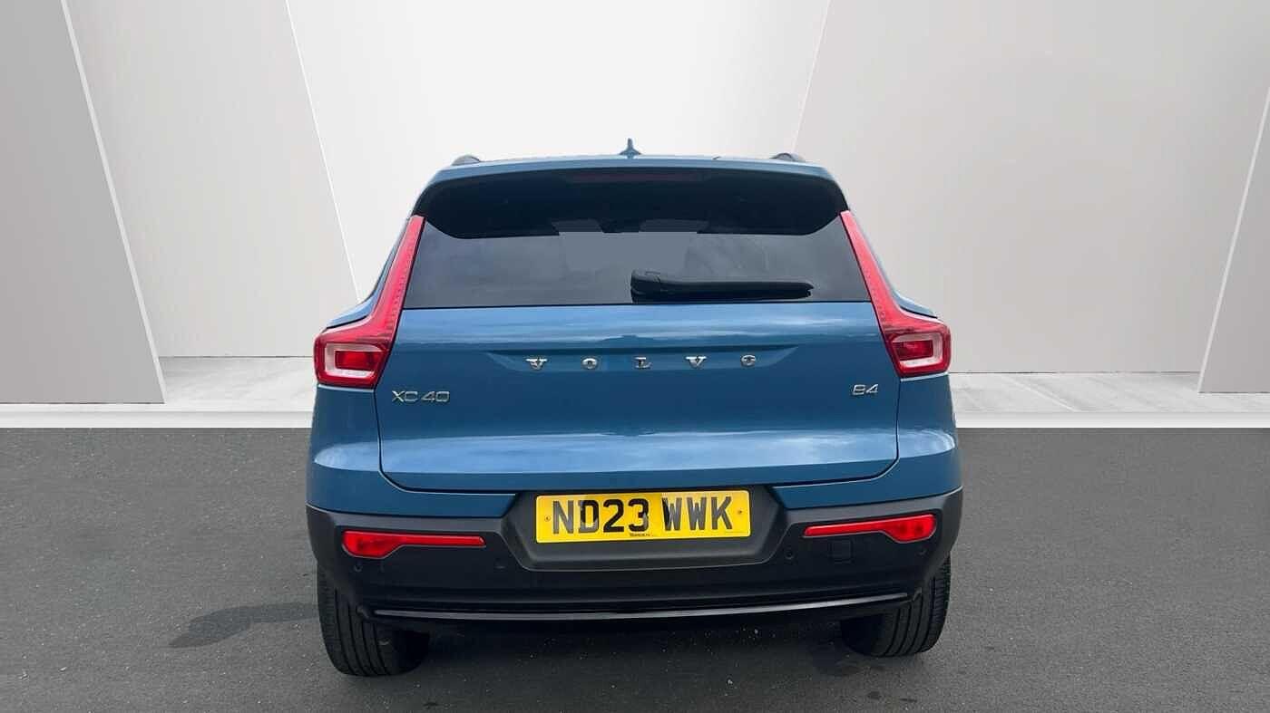 Used Volvo XC40 2023 for sale - 76073091: Photo 9