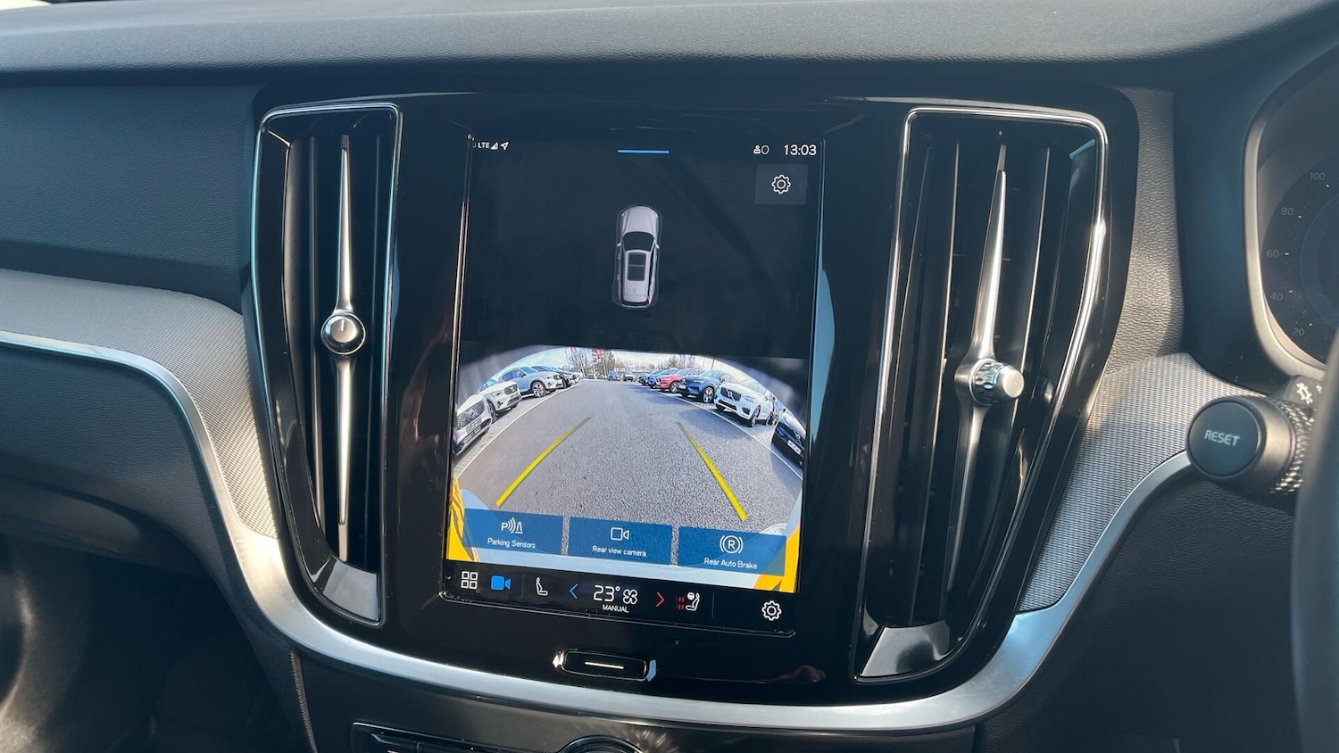 Used Volvo V60 2025 for sale - 77908762: Photo 19