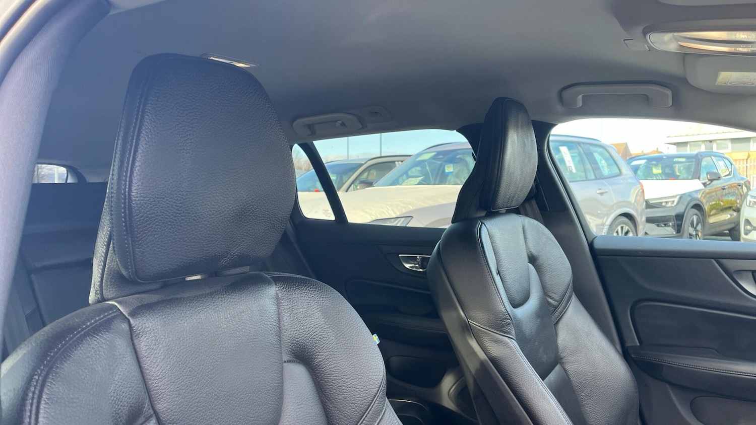 Used Volvo V60 2025 for sale - 77908762: Photo 31