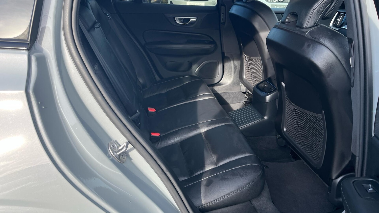 Used Volvo V60 2025 for sale - 77908762: Photo 33