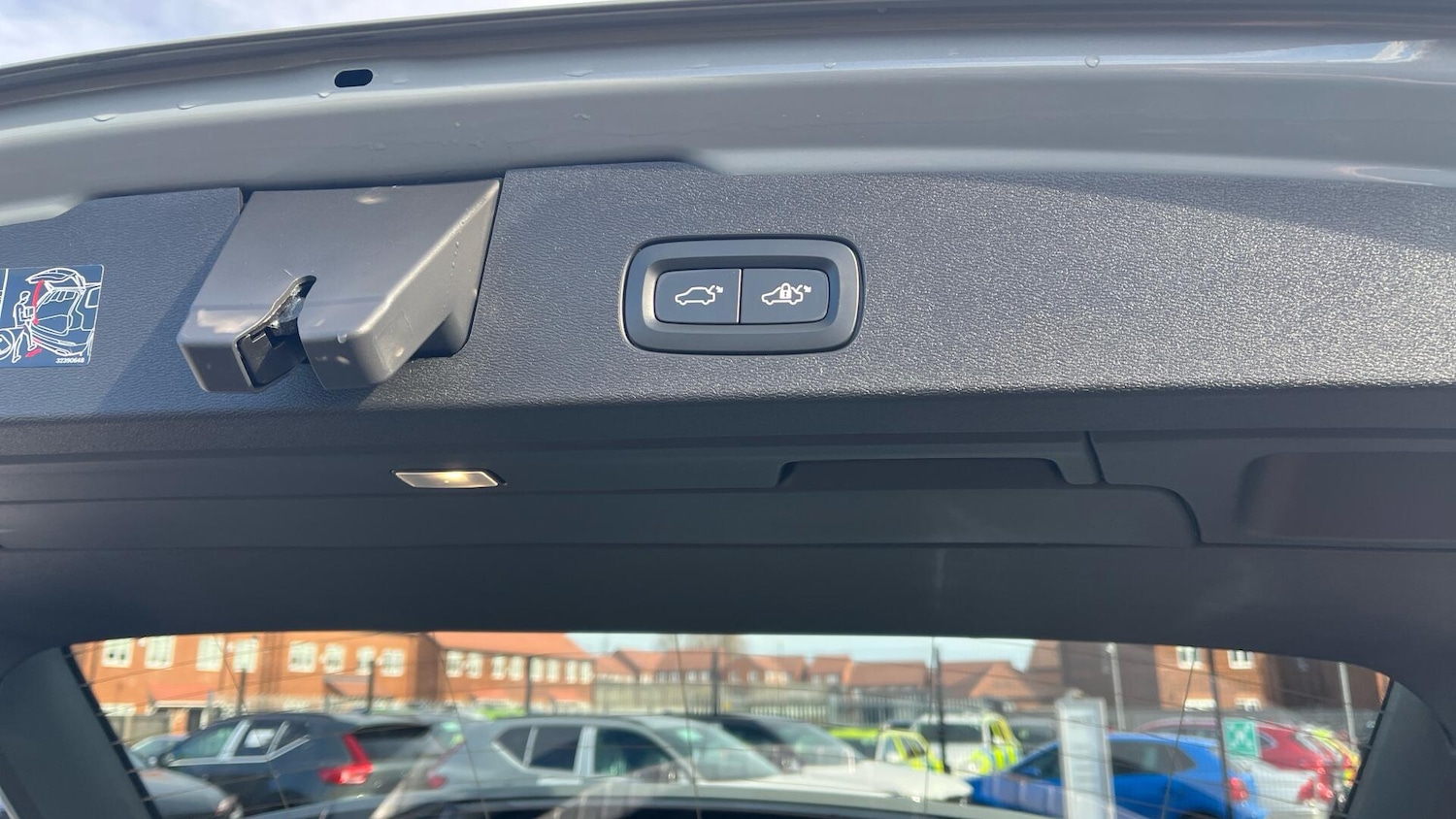 Used Volvo V60 2025 for sale - 77908762: Photo 35