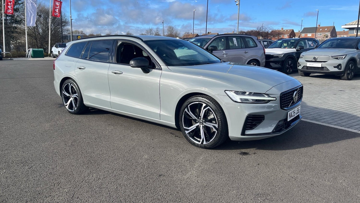 Used Volvo V60 2025 for sale - 77908762: Photo 53