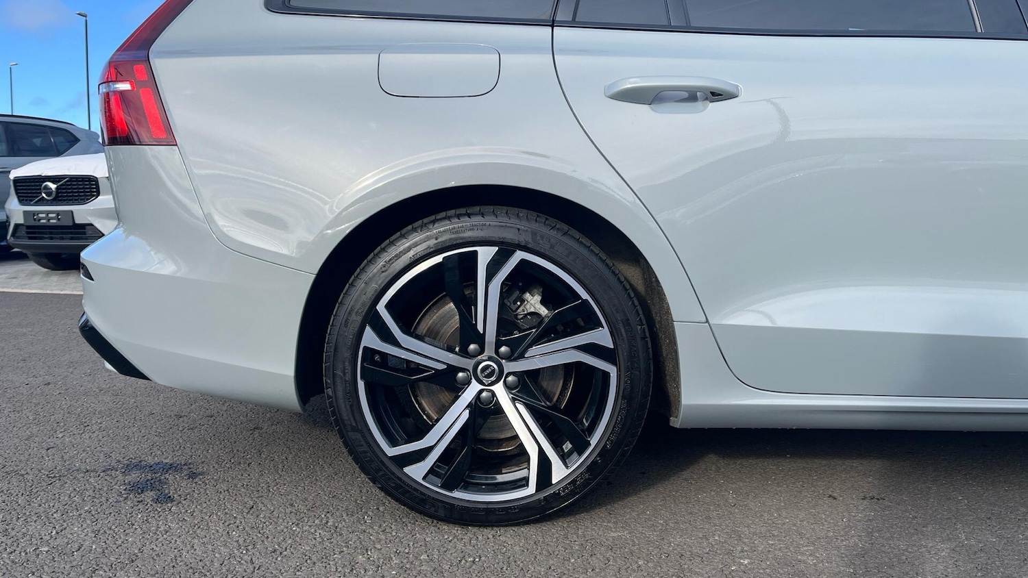 Used Volvo V60 2025 for sale - 77908762: Photo 9