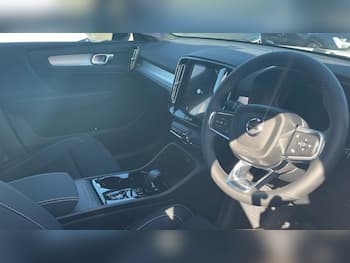 Used Volvo XC40 2026 for sale - 79750643: Photo