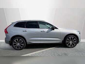 Used Volvo XC60 2023 for sale - 78417115: Photo