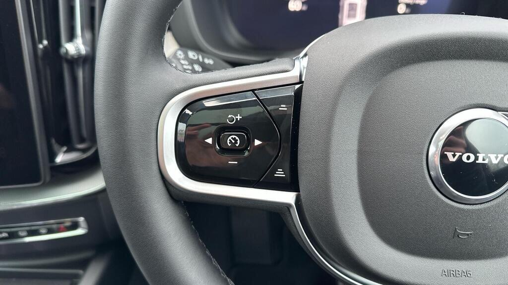 Used Volvo XC60 for sale - 77882985: Photo 19