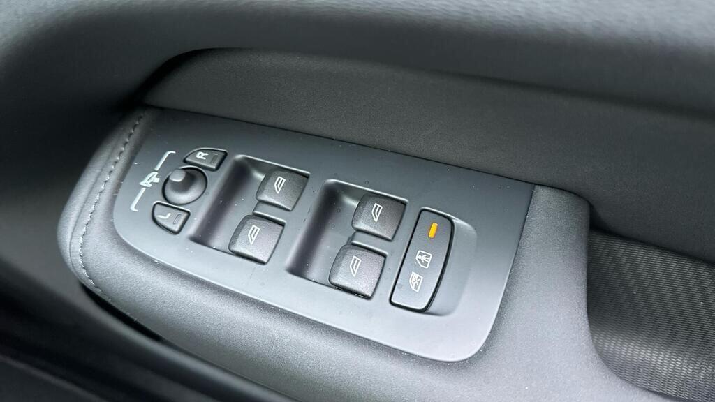 Used Volvo XC60 for sale - 77882985: Photo 22