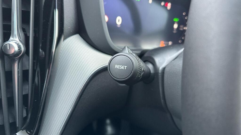 Used Volvo XC60 for sale - 77882985: Photo 32