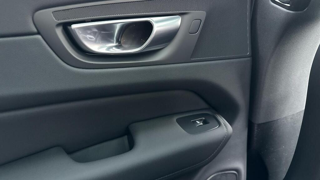 Used Volvo XC60 for sale - 77882985: Photo 38