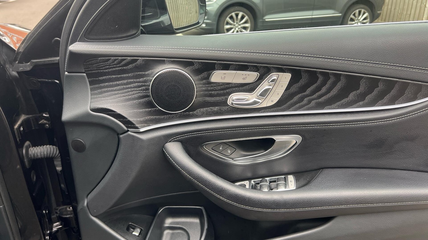 Used Mercedes-Benz E Class 2019 for sale - 76072607: Photo 15